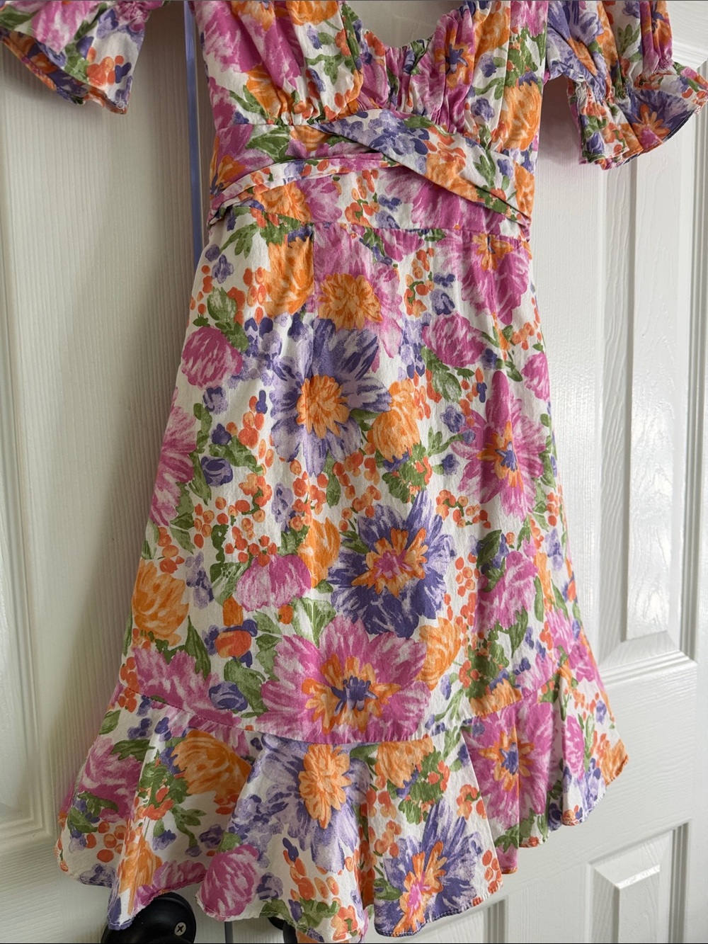 Hello Molly Katie dress Floral V-Neck Puff Mini Pink, Orange & Purple small - Picture 8 of 8